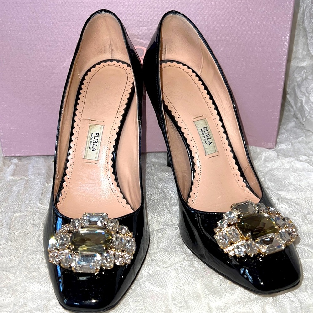 Furla black woman’s heel shoes sz-38 1/2